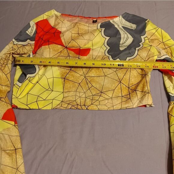 Shou Lai brand Halter Top - Size: Large (0396) - Picture 5 of 12